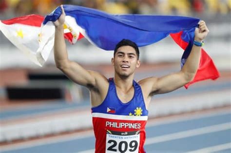 track tagalog|Track in Tagalog .